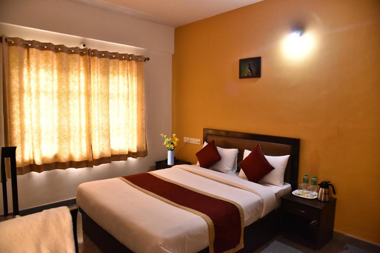 The Banjaara Suites バンガロール エクステリア 写真