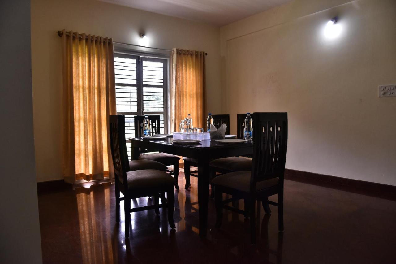 The Banjaara Suites バンガロール エクステリア 写真