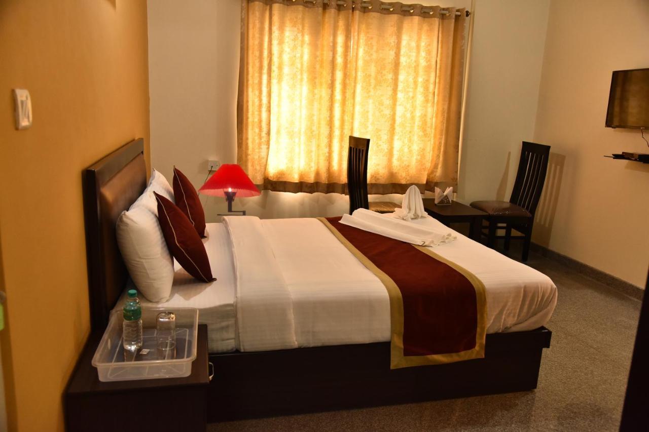 The Banjaara Suites バンガロール エクステリア 写真